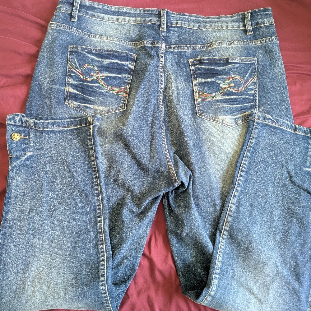 Stylish Blue Jeans with Embroidered Pockets 3XL